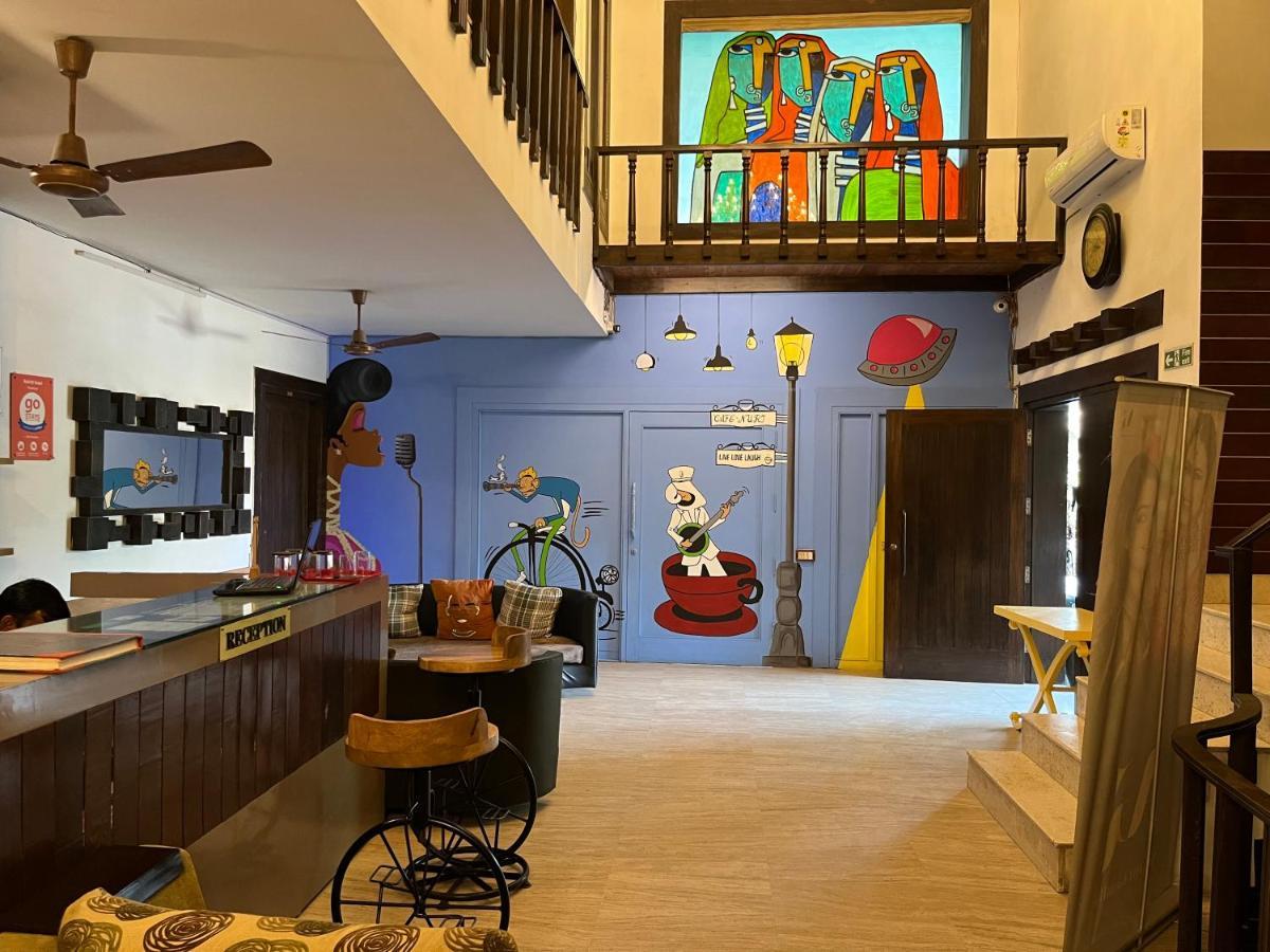 Aakritii Hotels Гургаон Экстерьер фото